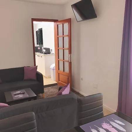 Casa El Eco Del Volcan 2 *