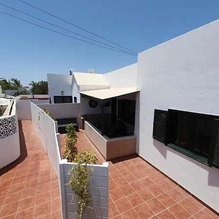 Casa El Eco Del Volcan 2 بيت للعطل تيغيسي